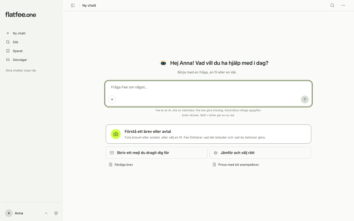 Fees startvy med sidopanel, skrivfält och förslag för att förstå ett brev, skriva ett mejl och jämföra.